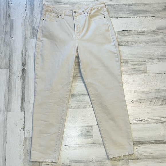 Old Navy. OG Straight. High rise.  Size 14 - Picture 1 of 5